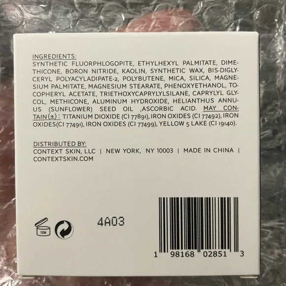 Makeup - Picture 2 of 2